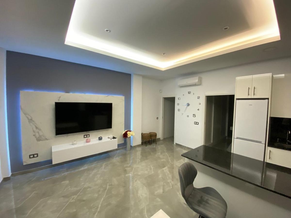 Apartamento Centrico フエンヒロラ エクステリア 写真